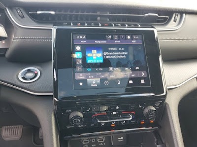 2025 Jeep Grand Cherokee L Laredo X