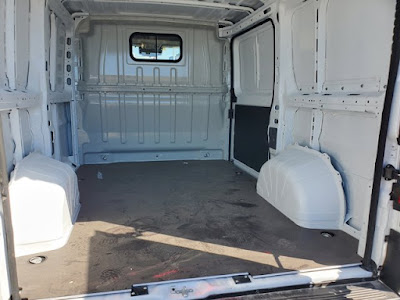 2026 RAM ProMaster Cargo Van Tradesman