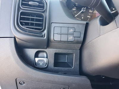 2026 RAM ProMaster Cargo Van Tradesman