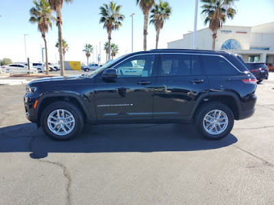 2025 Jeep Grand Cherokee Laredo X