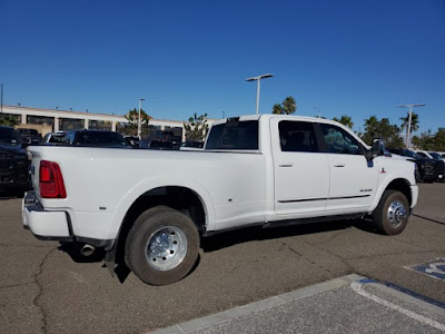 2026 RAM 3500 Limited