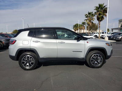 2026 Jeep Compass Trailhawk