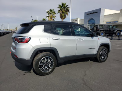 2026 Jeep Compass Trailhawk