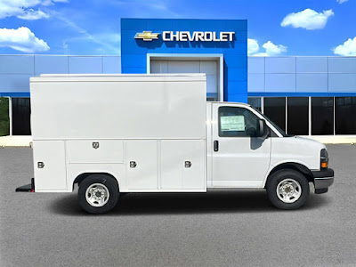 2025 Chevrolet Express Commercial Cutaway Work Van