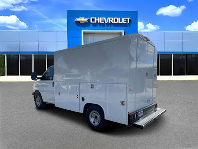 2025 Chevrolet Express Commercial Cutaway Work Van