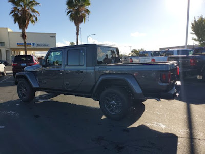 2026 Jeep Gladiator Sport S