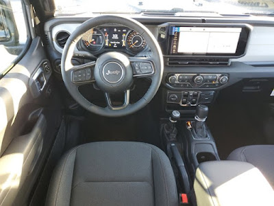 2026 Jeep Gladiator Sport S