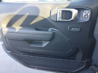 2026 Jeep Gladiator Willys