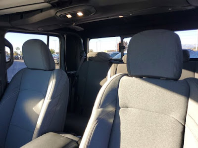 2026 Jeep Gladiator Willys