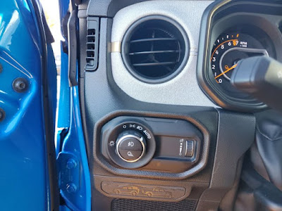 2026 Jeep Gladiator Sport S