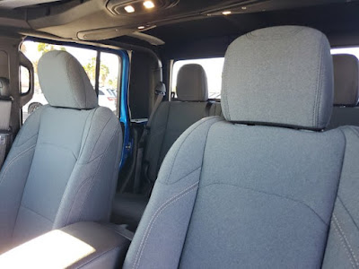 2026 Jeep Gladiator Sport S