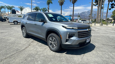 2026 Chevrolet Traverse FWD LT