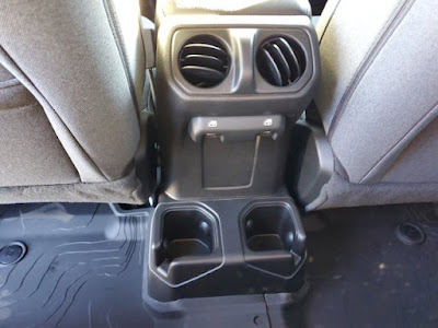 2026 Jeep Gladiator Willys