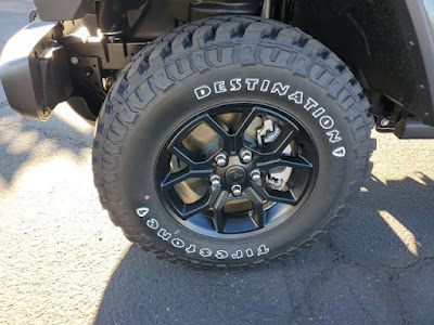 2026 Jeep Gladiator Willys