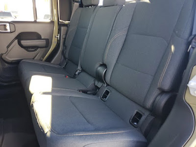 2026 Jeep Gladiator Willys