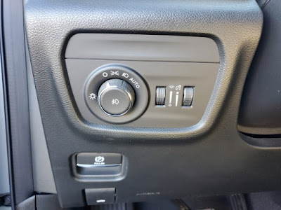 2025 Jeep Grand Cherokee Overland