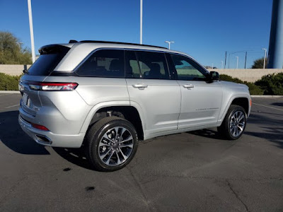 2025 Jeep Grand Cherokee Overland