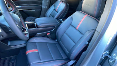 2025 Chevrolet Traverse AWD RS