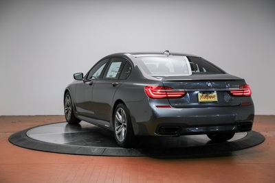 2017 BMW 7 Series 740i