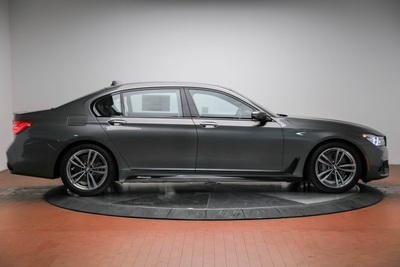 2017 BMW 7 Series 740i