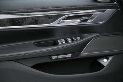 2017 BMW 7 Series 740i