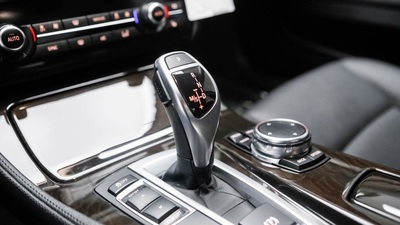 2016 BMW 5 Series 528i