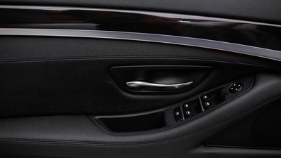 2016 BMW 5 Series 528i