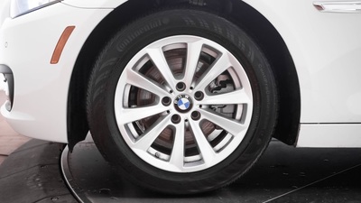 2016 BMW 5 Series 528i