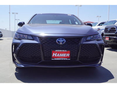 2019 Toyota Avalon Hybrid XSE