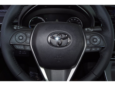 2019 Toyota Avalon Hybrid XSE