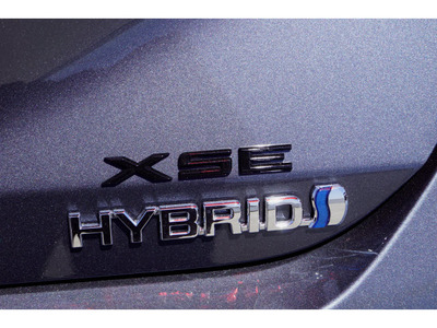2019 Toyota Avalon Hybrid XSE