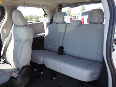 2019 Toyota Sienna Limited Premium 7 Passenger