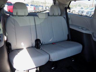 2019 Toyota Sienna Limited Premium 7 Passenger
