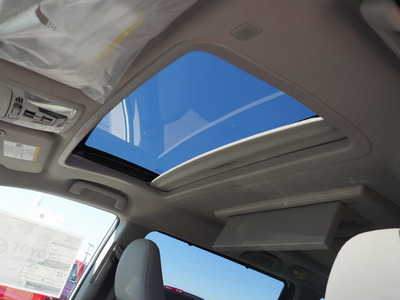 2019 Toyota Sienna Limited Premium 7 Passenger