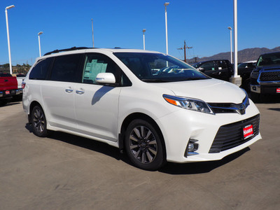 2019 Toyota Sienna Limited Premium 7 Passenger
