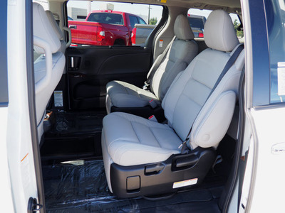 2019 Toyota Sienna Limited Premium 7 Passenger