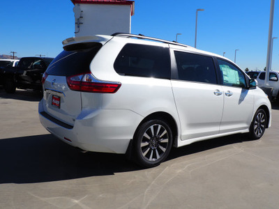 2019 Toyota Sienna Limited Premium 7 Passenger