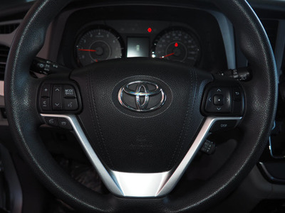 2016 Toyota Sienna LE 8-Passenger