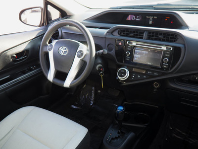 2015 Toyota Prius c One