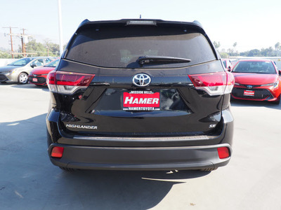 2019 Toyota Highlander SE