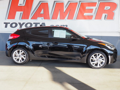 2016 Hyundai Veloster Base