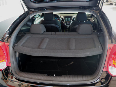 2016 Hyundai Veloster Base