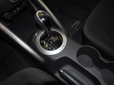 2016 Hyundai Veloster Base