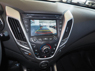 2016 Hyundai Veloster Base