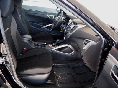 2016 Hyundai Veloster Base
