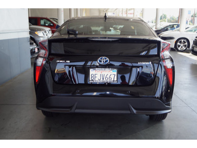 2018 Toyota Prius Three Touring