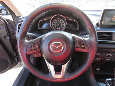 2016 Mazda Mazda3 i Sport