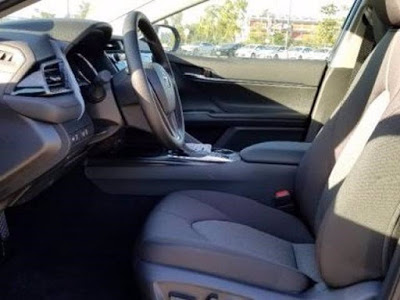 2020 Toyota Camry Hybrid LE