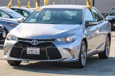 2017 Toyota Camry SE