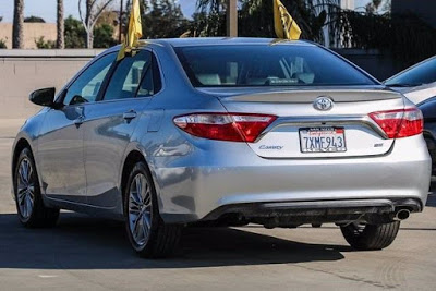 2017 Toyota Camry SE